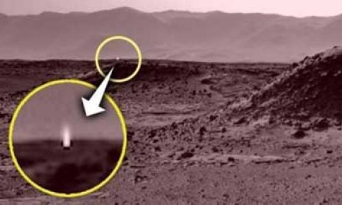 Уфологи обнаружили на орбите Марса светящийся НЛО -ФОТО+ВИДЕО