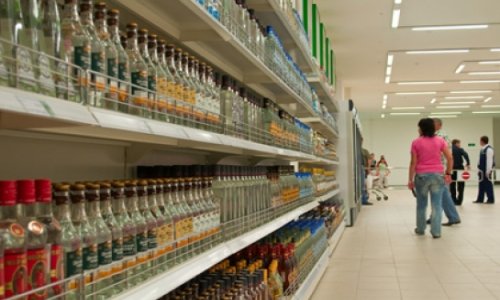 Казахстан ограничил продажу российской водки и пива