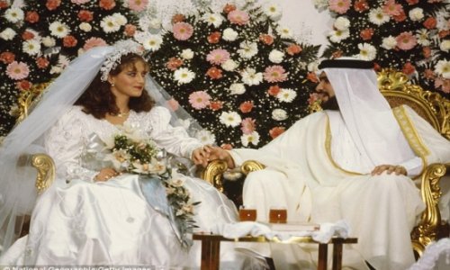 Saudi husband tells his bride he wants a divorce during their wedding