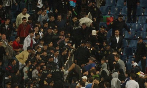 Fight before the match Neftchi – APOEL - VIDEO