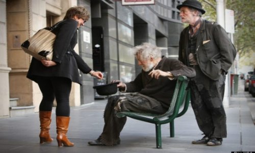 World famous actor mistaken for a beggar