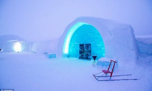 Sweden’s famous ice hotel - PHOTO+VIDEO