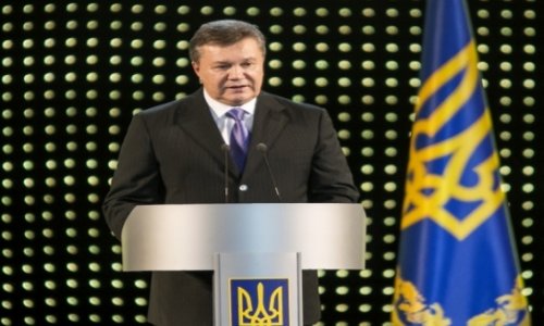 Yanukovych urges Ukraine, Azerbaijan to cooperate on energy exports