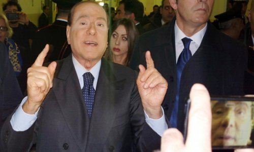 Berlusconi "directed" sex parties, court says