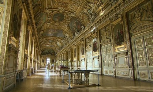 Louvre director Jean-Luc Martinez goes undercover