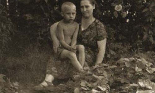 Putin's family album - PHOTO