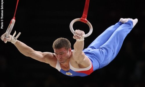 Azerbaijan recruits three Russian gymnasts