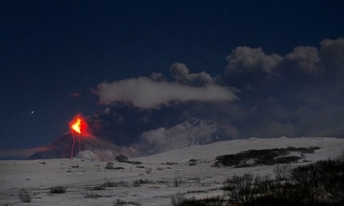 Volcanic eruption in Russia looks like a scene from Lord of the Rings - PHOTO
