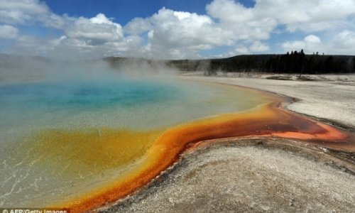 Yellowstone super volcano eruption 'would affect the world - PHOTO