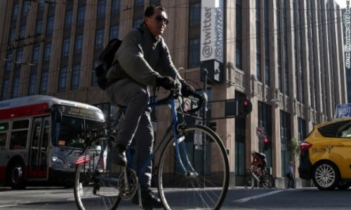 Google bus stunt reveals tensions in San Francisco