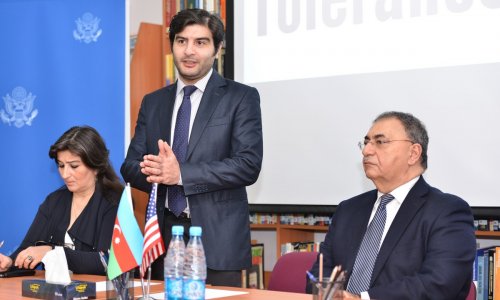 Asim Mollazade meets with students - PHOTOS