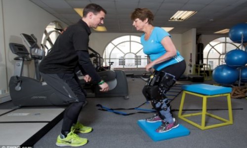 Stroke survivor learns to walk again thanks to revolutionary bionic leg