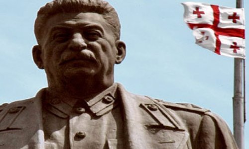 Georgians mark Soviet dictator Josef Stalin s birthday VIDEO