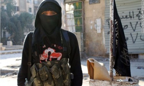 Nearly 700 killed in Syria rebel infighting