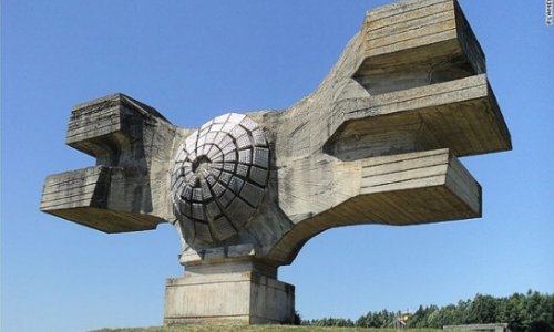 The world's ugliest monuments - PHOTO