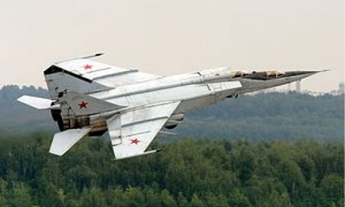 Azerbaijan to upgrade its MiG-25 fleet