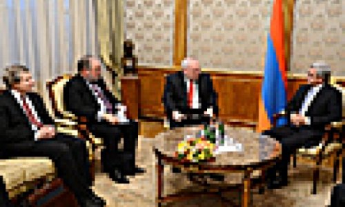 Armenian president meets Karabakh mediators in Yerevan