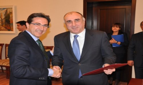 Azeri foreign minister, Spanish MPs discuss ties