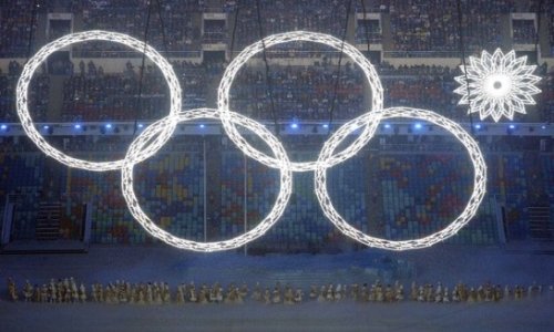 Olympics rings malfunction at Sochi 2014 opening ceremony