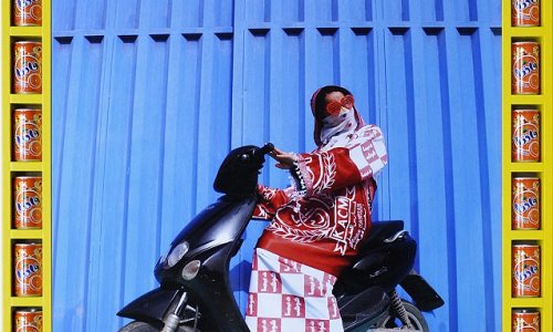 The GIRL motorcycle gangs of Morocco - PHOTO+VIDEO