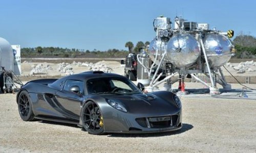 Hennessey Venom hits Bugatti-busting 270.49mph - PHOTO+VIDEO