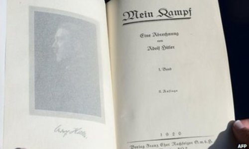 Signed copy of Mein Kampf sold in US - PHOTO