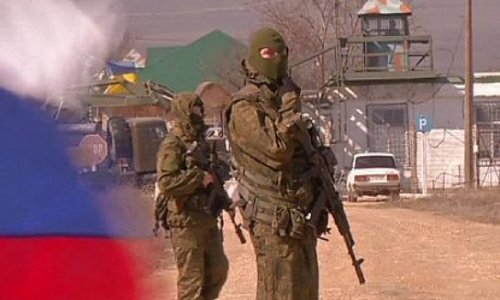 Ukraine accuses Russia of further troop movements amidst Crimea crisis