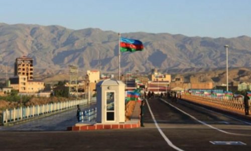 Azerbaijan mulling visa waivers for Iranians: envoy