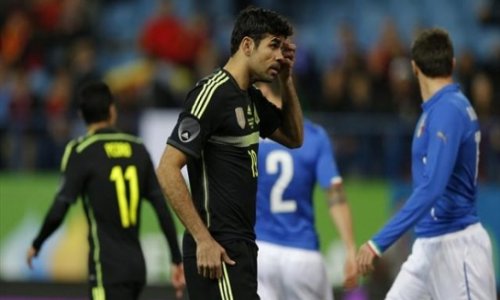 Del Bosque backs Costa to improve for Spain