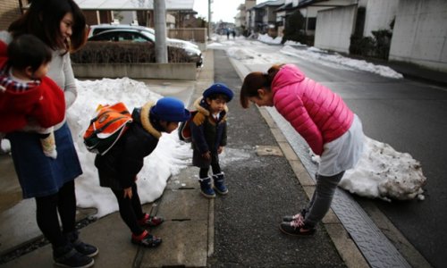 The Fukushima children who have to play indoors - PHOTO