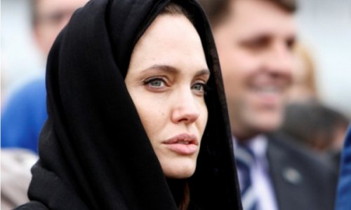 Angelina Jolie visits rape victims of Bosnia war - PHOTO