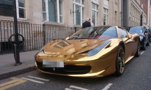 This £200,000 gold Ferrari convertible is fit for a kickboxing champion - PHOTO