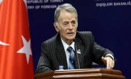 Crimean Tatar leader warns of possible bloodshed