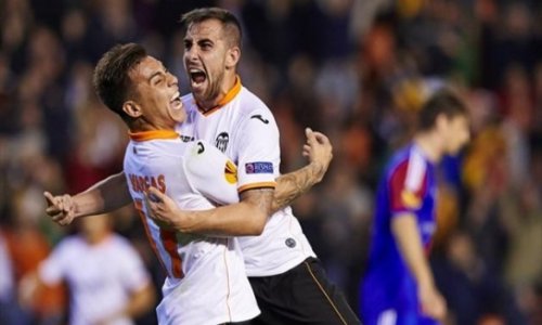 Valencia complete incredible comeback against nine-man Basel