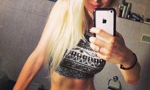 'Human Barbie' Valeria Lukyanova goes cosmetics-free - PHOTO+VIDEO