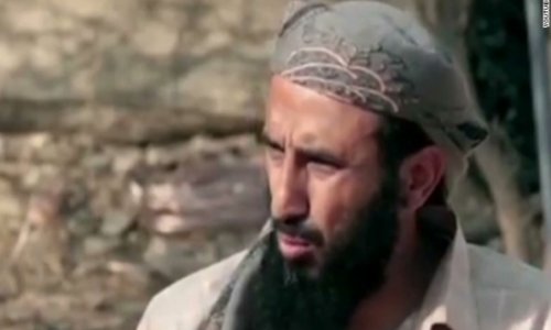 Unsettling video shows large al Qaeda meeting in Yemen - VIDEO