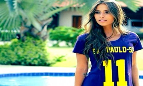 Neymar’s new model girlfriend becomes talking point