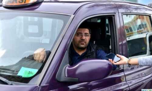 Baku taxi drivers learning English as European Games near