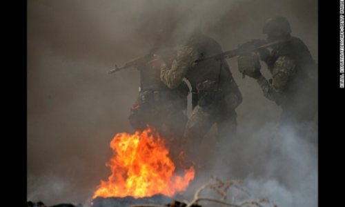 Ukraine tense as Russia launches military drills