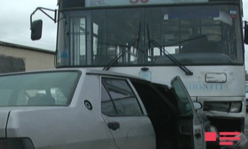 Sumqayıtda sərnişin avtobusu qəzaya uğradı: ölən və yaralananlar var