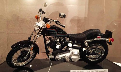 В Баку прошла выставка «Art & Motorcycles»