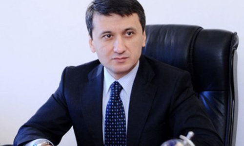 Азер Гасымов прокомментировал арест корреспондента радио 