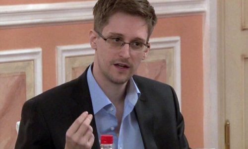 Russian spy chiefs ordered Chapman to seduce whistleblower Snowden