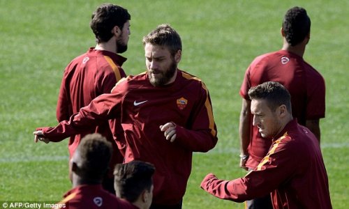 Manchester City must stop Roma duo Daniele De Rossi