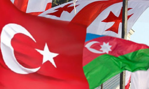 Azeri, Turkish, Georgian foreign ministers issue joint statement in Kars