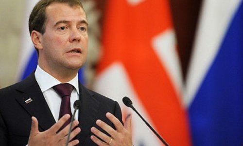 Medvedev Qərbə meydan oxudu