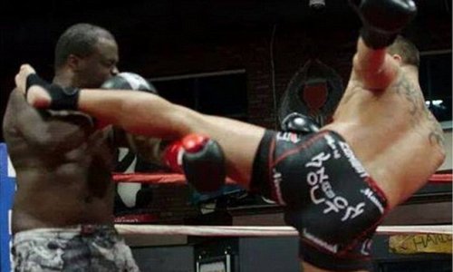 Fighter knocks out mentally ill man in unregulated MMA fight