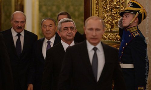 Putin yeni sərhədlər cızdı