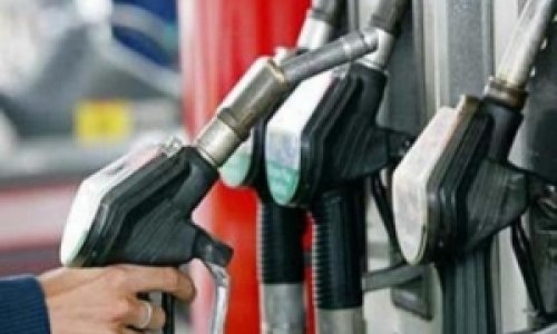 SOCAR  сократил стоимость бензина