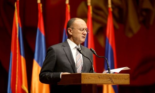 Armenian defense chief calls for 